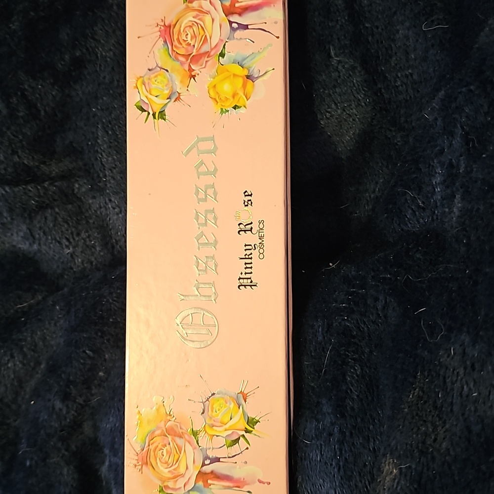 Obsessed Pinky Rose Cosmetics Eye Shadow Palette